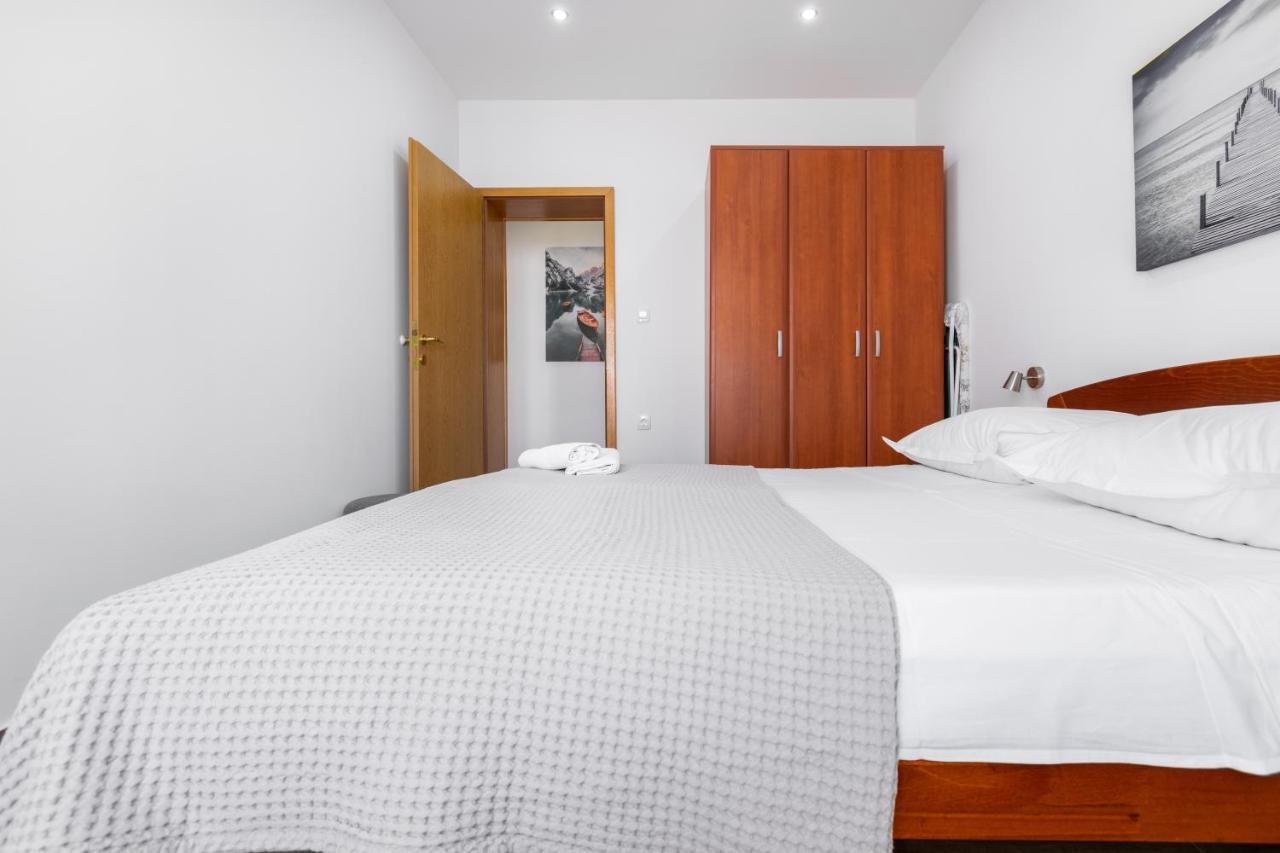 Apartmani Roko บาชกาโวดา ภายนอก รูปภาพ