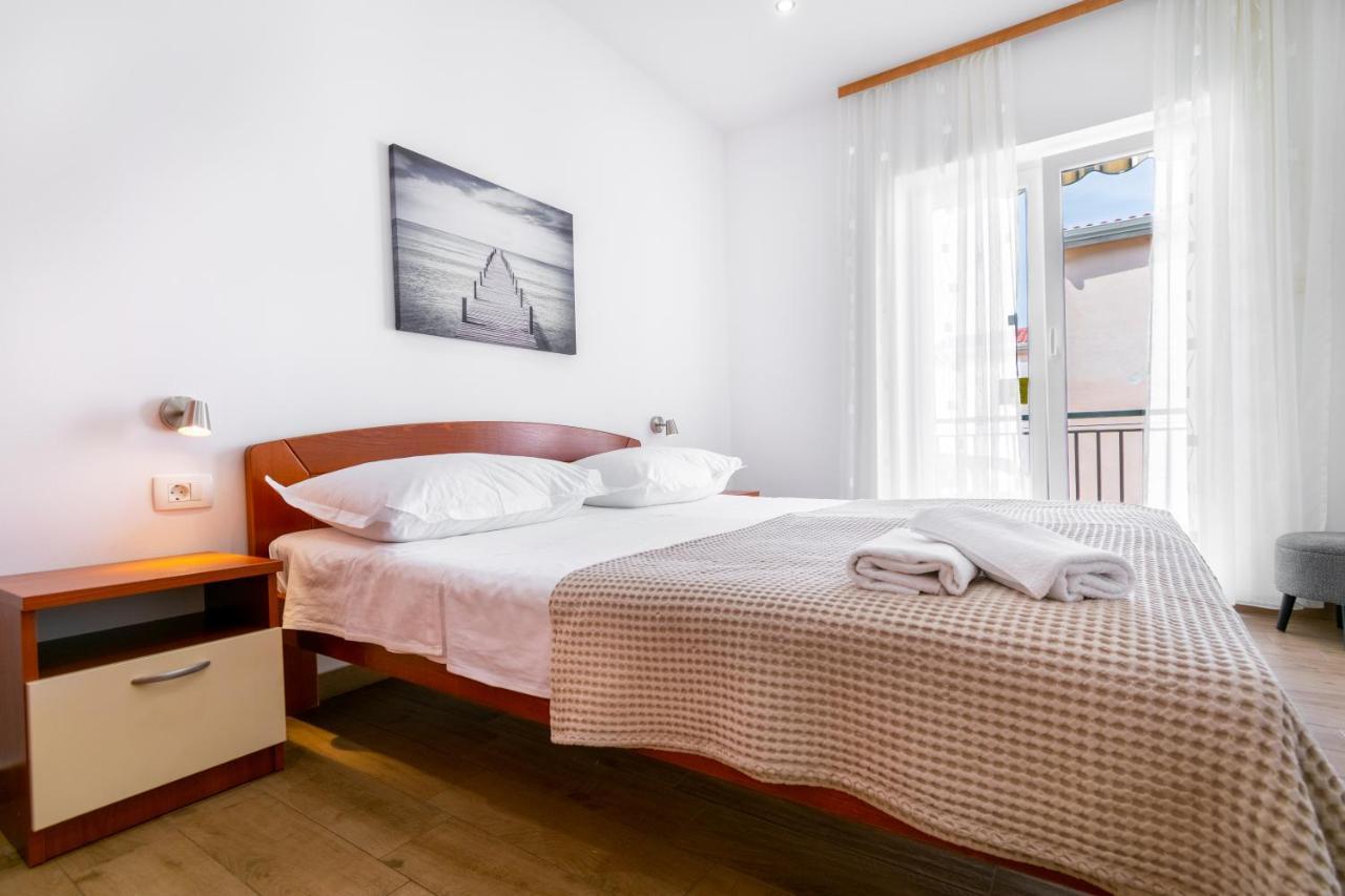 Apartmani Roko บาชกาโวดา ภายนอก รูปภาพ