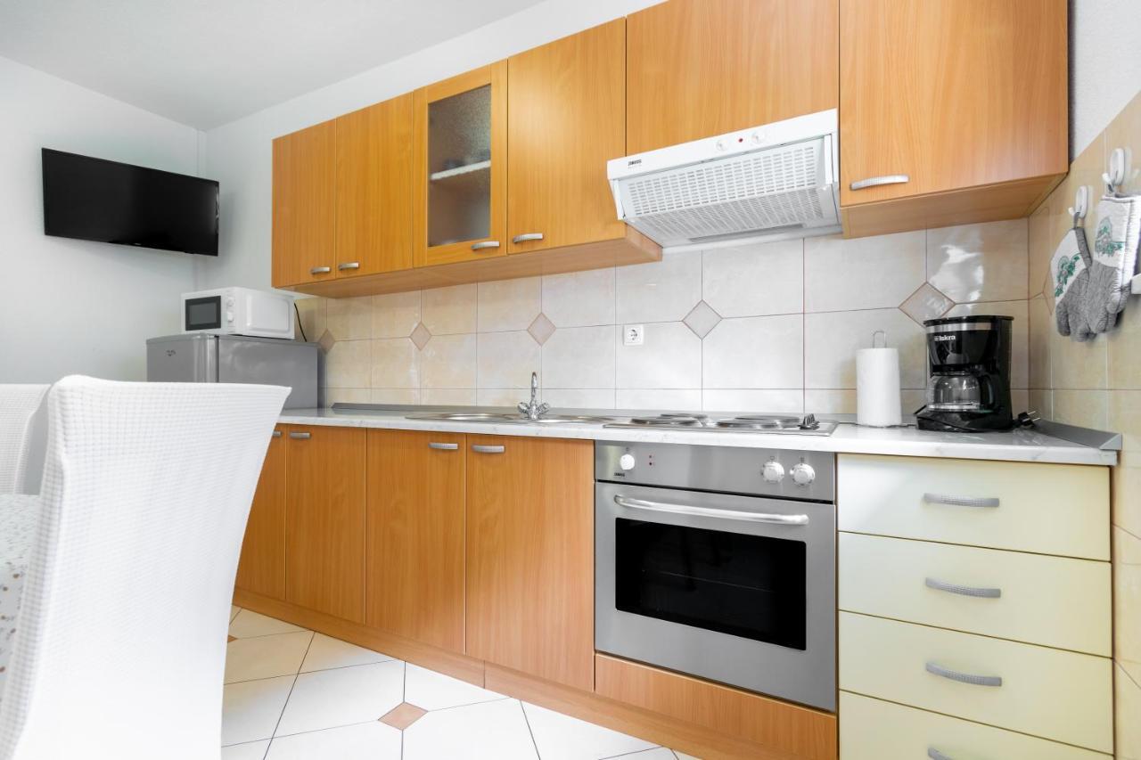 Apartmani Roko บาชกาโวดา ภายนอก รูปภาพ