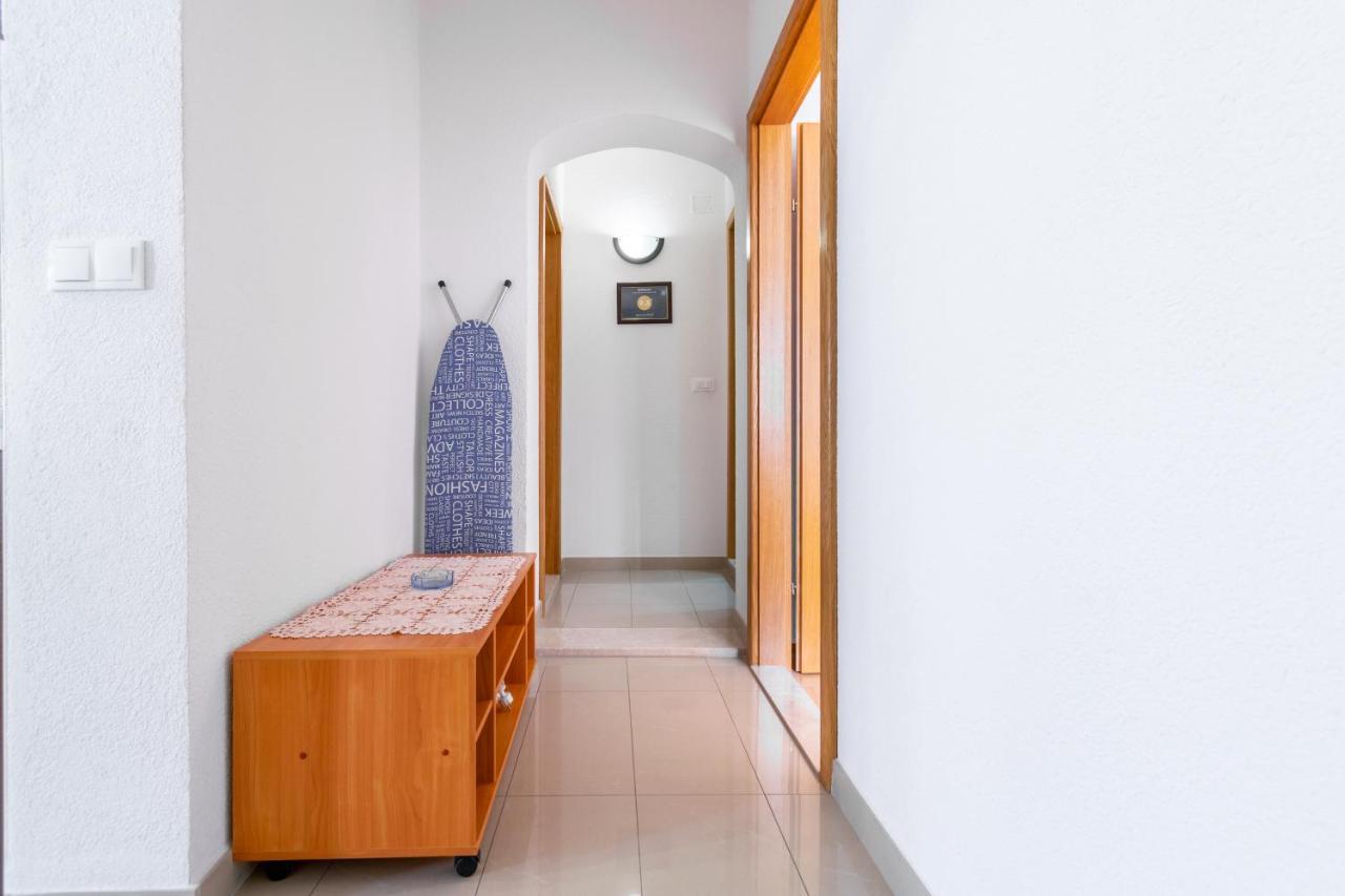 Apartmani Roko บาชกาโวดา ภายนอก รูปภาพ