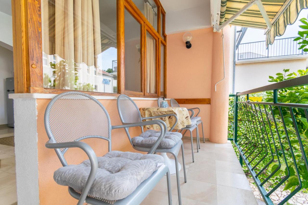 Apartmani Roko บาชกาโวดา ภายนอก รูปภาพ