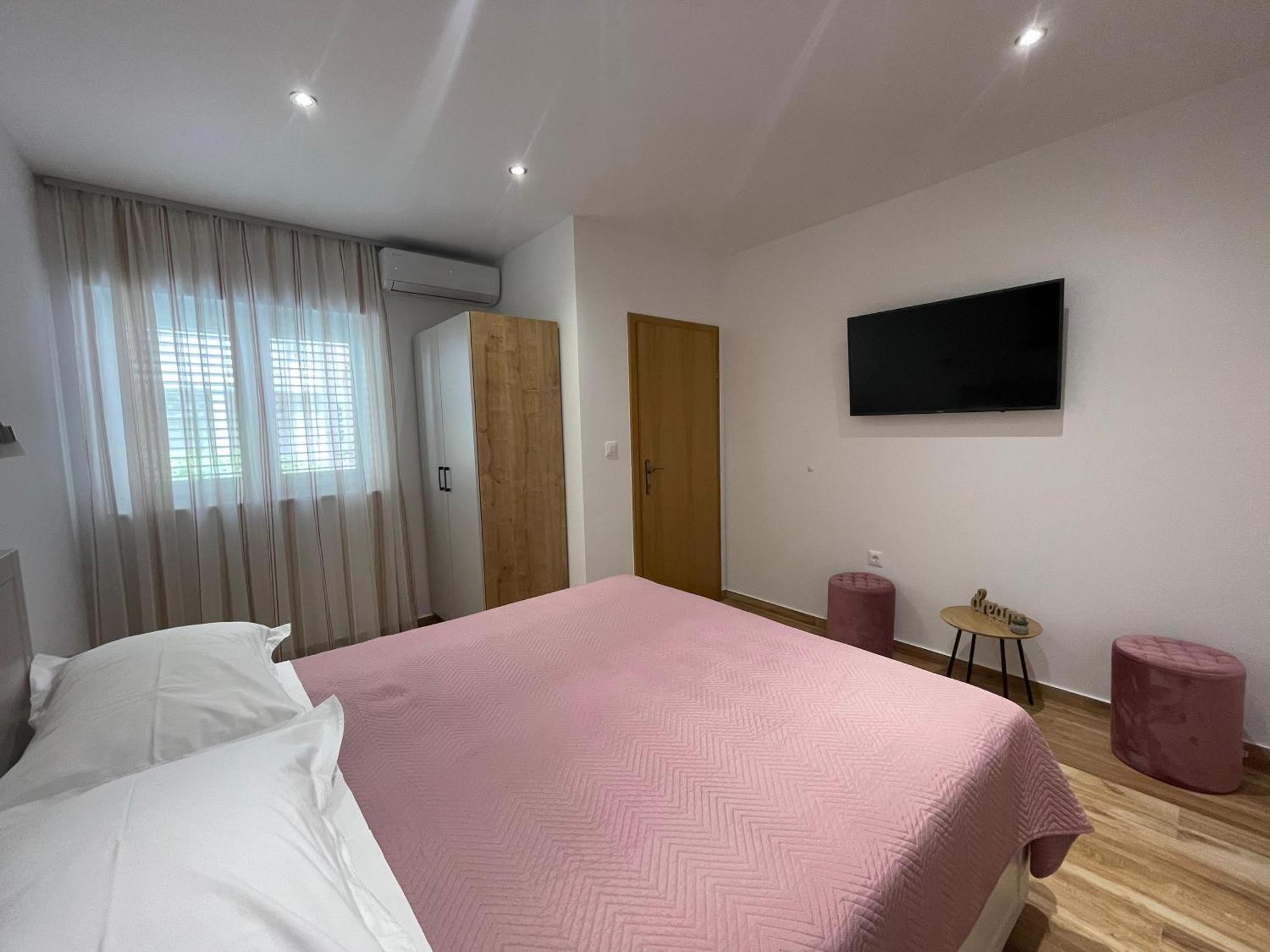Apartmani Roko บาชกาโวดา ภายนอก รูปภาพ